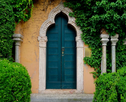 Viskas, ką reikia žinoti apie vidaus medines duris